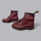Kultige Dr. Martens Stiefel 1460 in klassischem Bordeaux