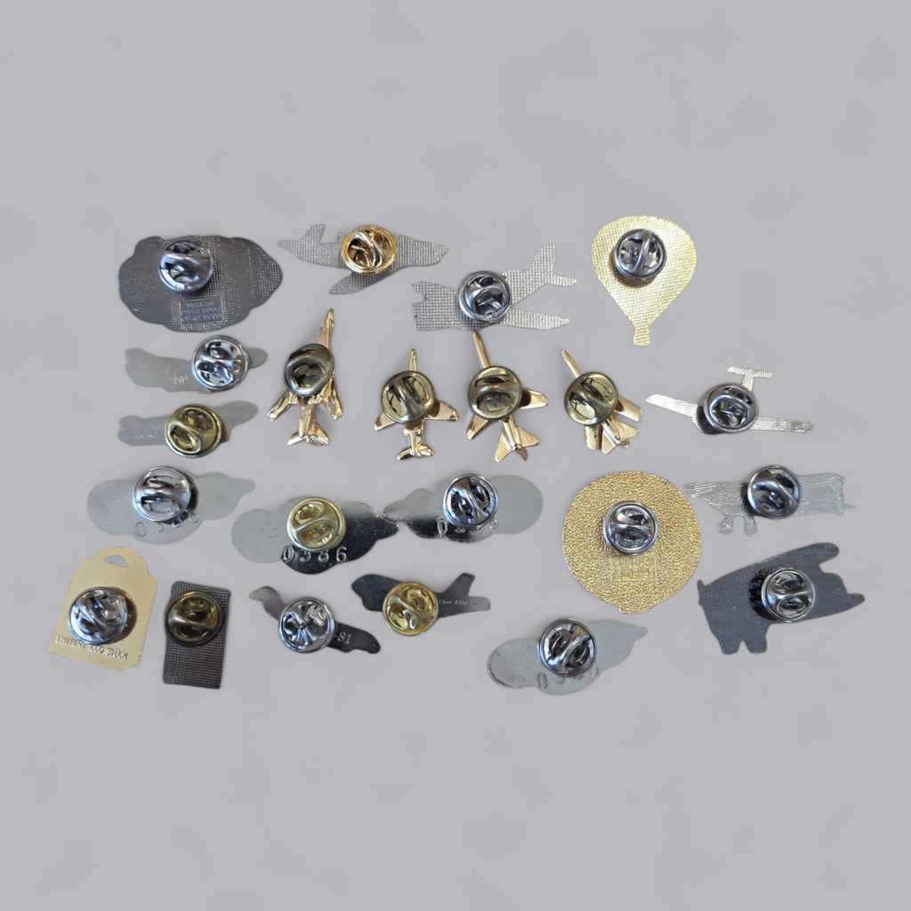 Exklusives Aviatik & Swissair Pin-Set – 22-teilig