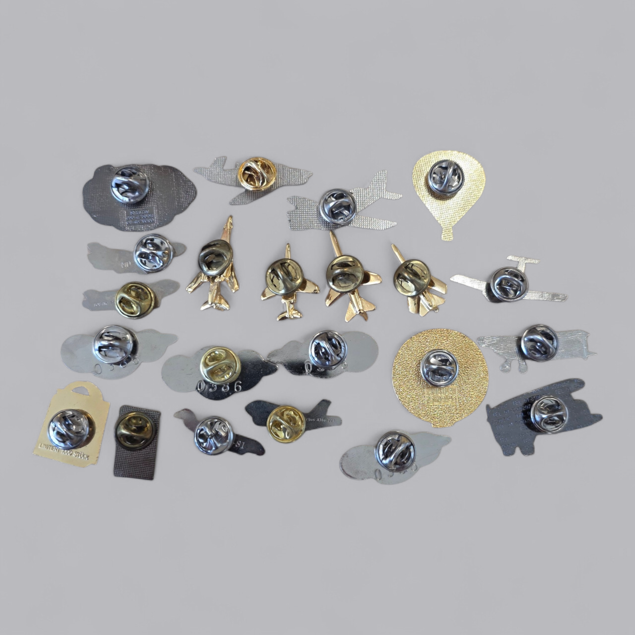 Exklusives Aviatik & Swissair Pin-Set – 22-teilig