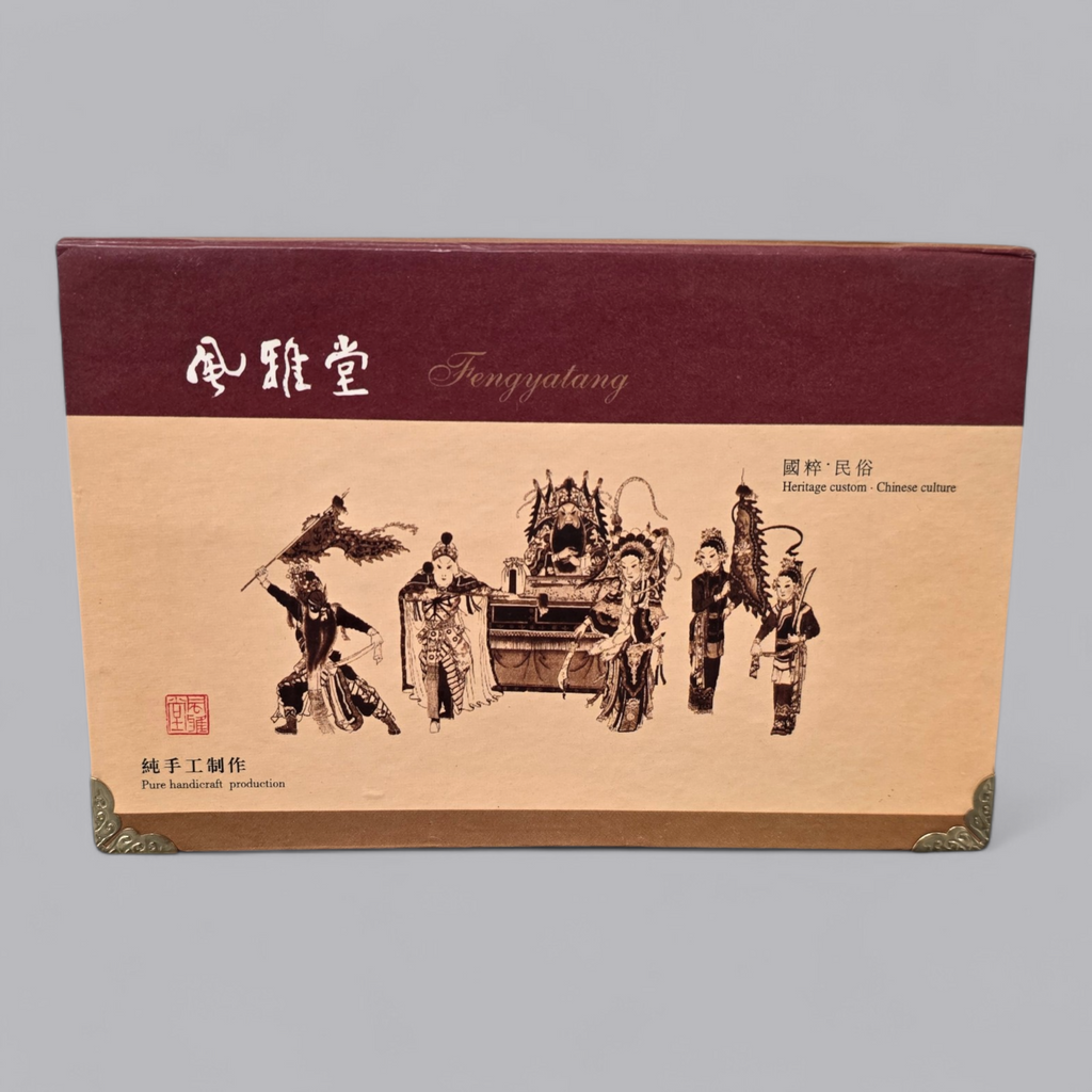 Traditionelle Peking-Oper Maske in Schmuckschatulle
