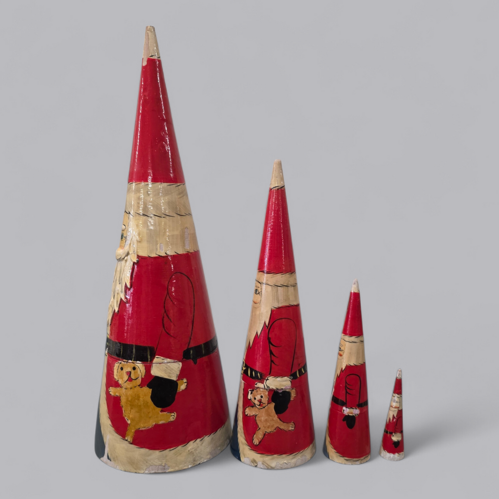 Weihnachts-Matroschka 4-teiliges Holzset im Santa-Design (grösster ca. 28 cm)