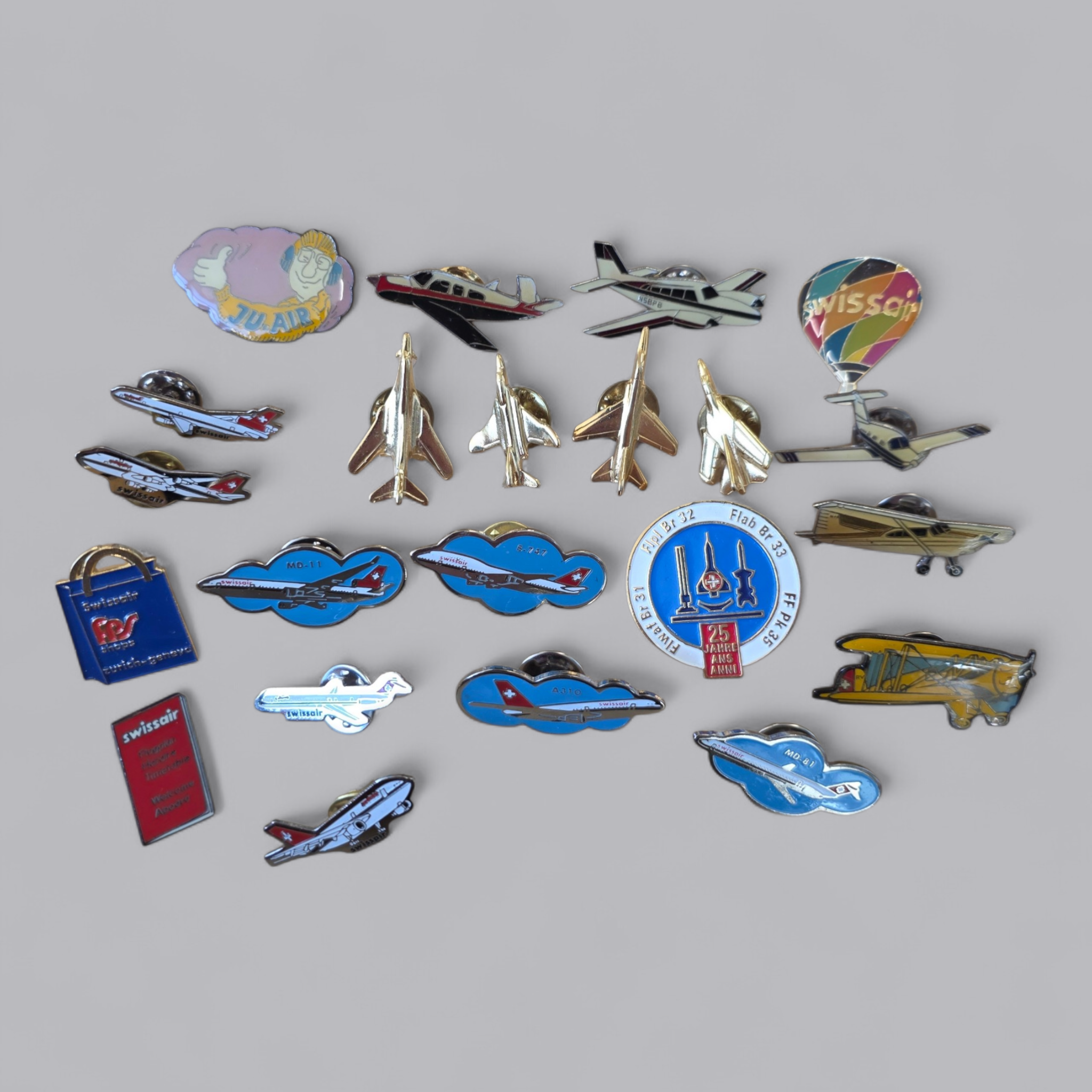 Exklusives Aviatik & Swissair Pin-Set – 22-teilig