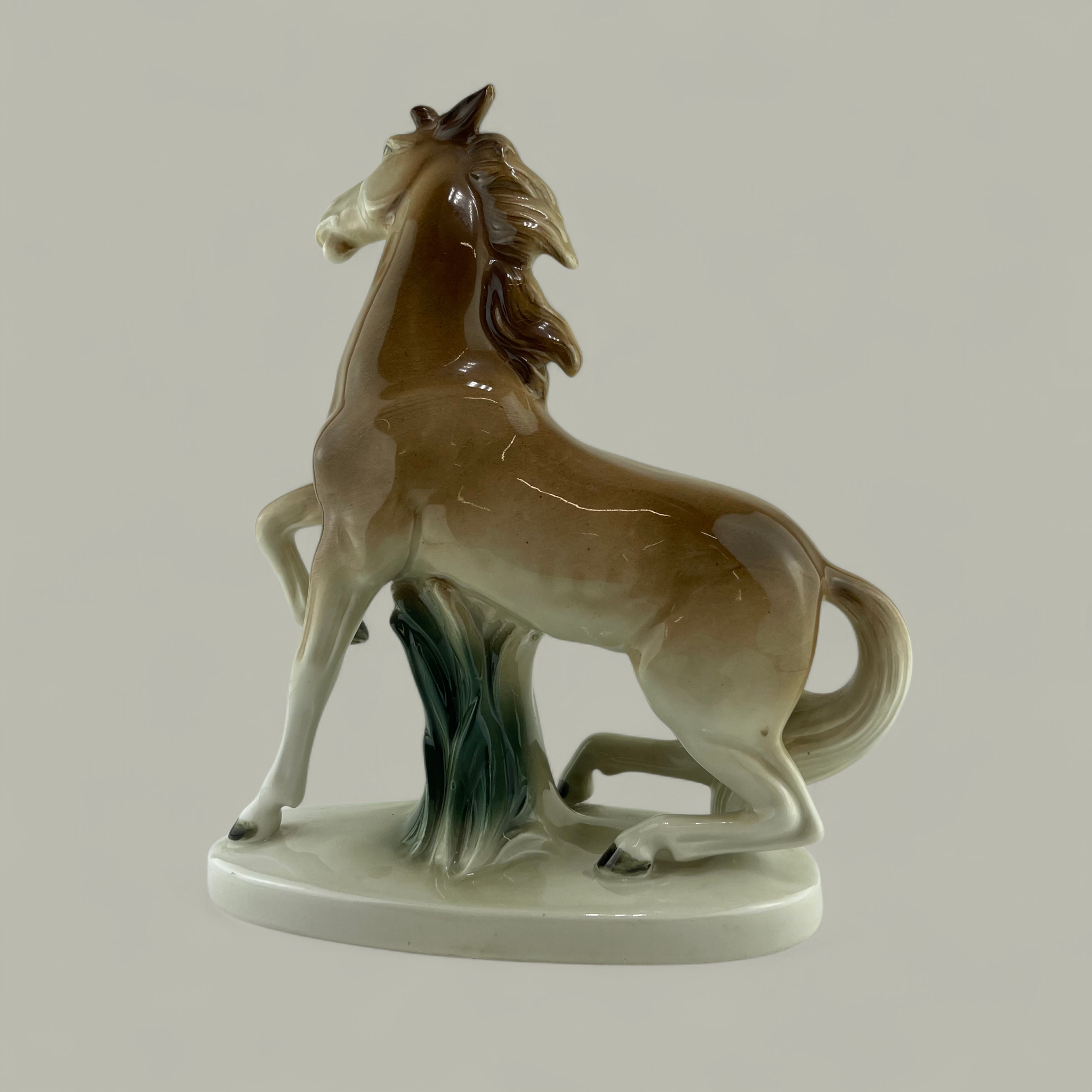 Porzellanfigur Steigendes Pferd – Gräfenthal Thüringen