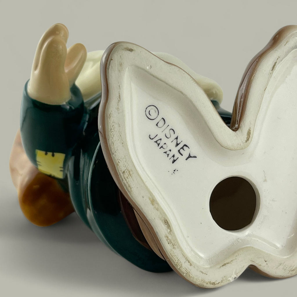 Nostalgische Disney Porzellanfigur  – Ein Herzstück für Sammler