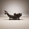 Chinesische Drachenfisch-Skulptur mit Standfuss – Exotisches Sammlerstück
