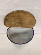 Vintage emaillierter Salzbehälter mit Holzdeckel