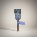 Pensionierte Mitarbeiterin „Mira Bella“ – bemalter Pinsel (ca. 23 cm)