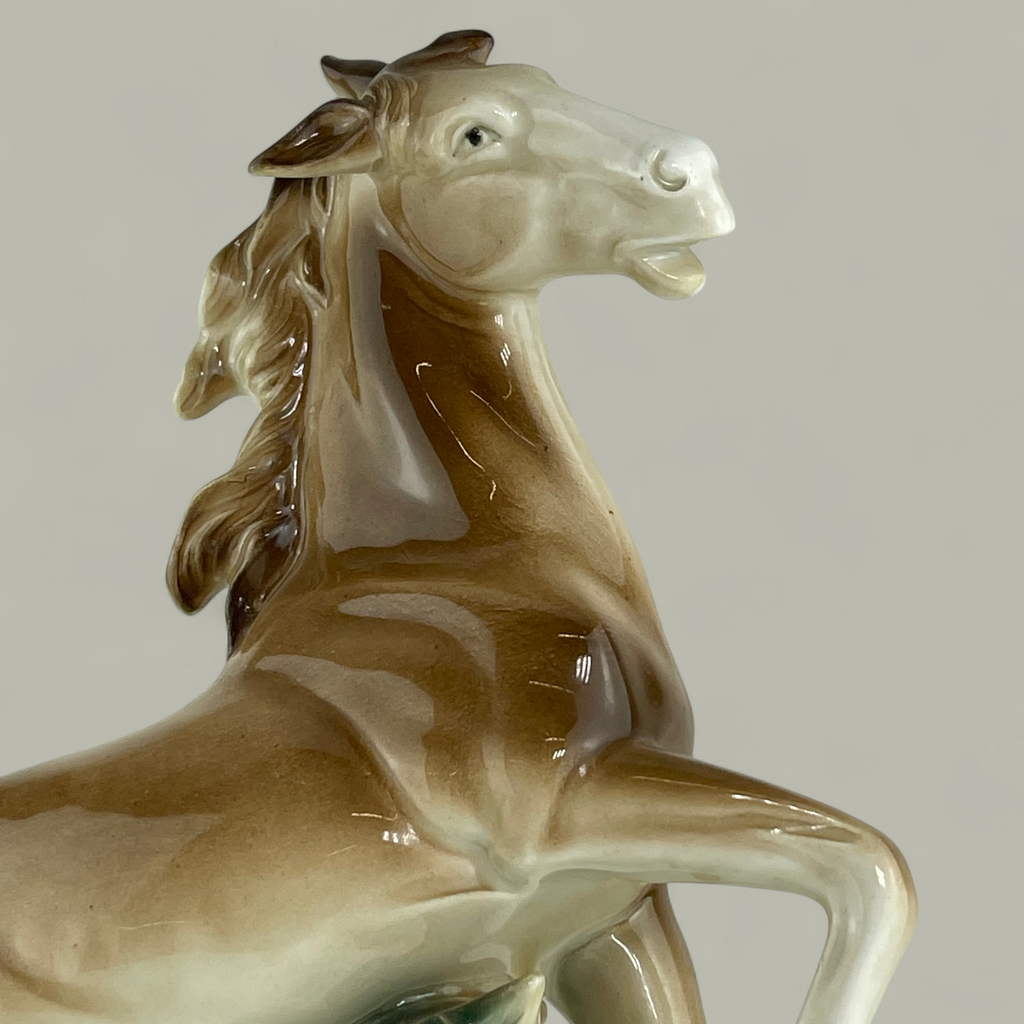 Porzellanfigur Steigendes Pferd – Gräfenthal Thüringen