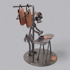 Einzigartiges Metall-Kunstwerk: Fleissige Bügelfee von Hinz & Kunst Germany