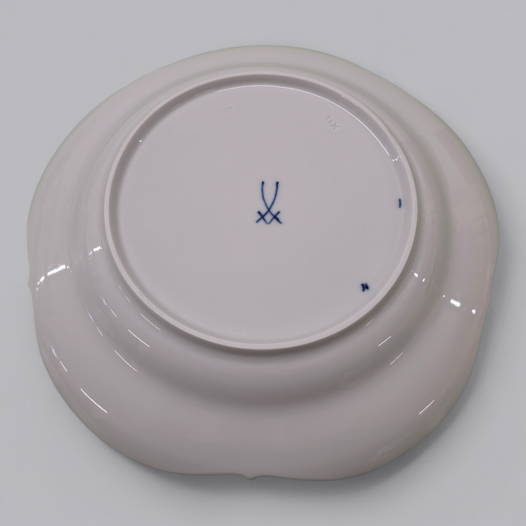 Meissen Prunkteller Blaue Orchidee – Handbemalte Perfektion