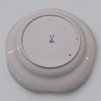 Meissen Prunkteller Blaue Orchidee – Handbemalte Perfektion