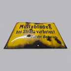Antikes Emailleschild – "Müllabladen bei Strafe verboten!"