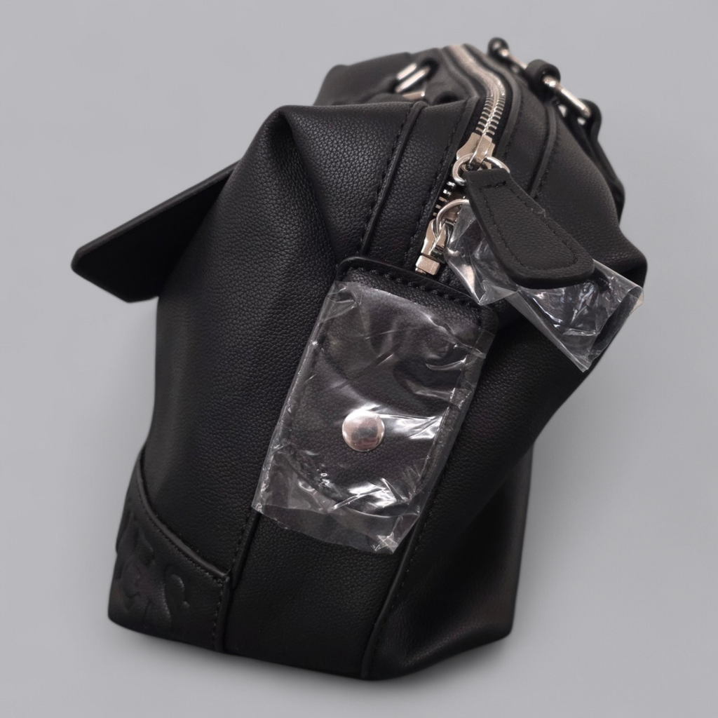 Elegante Guess Handtasche – Klassisches Schwarz – Neuwertig