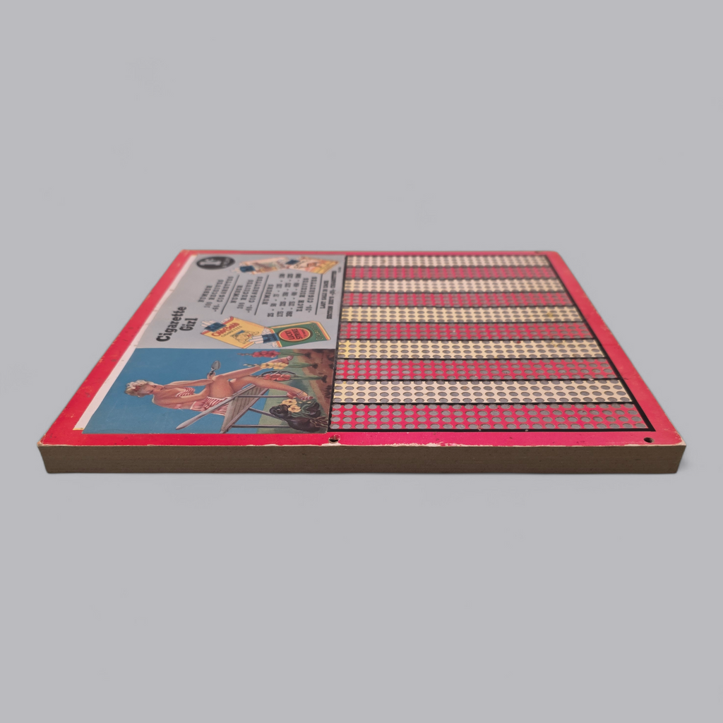 Vintage Cigarette Girl Punchboard – Seltenes Gambling Memorabilia