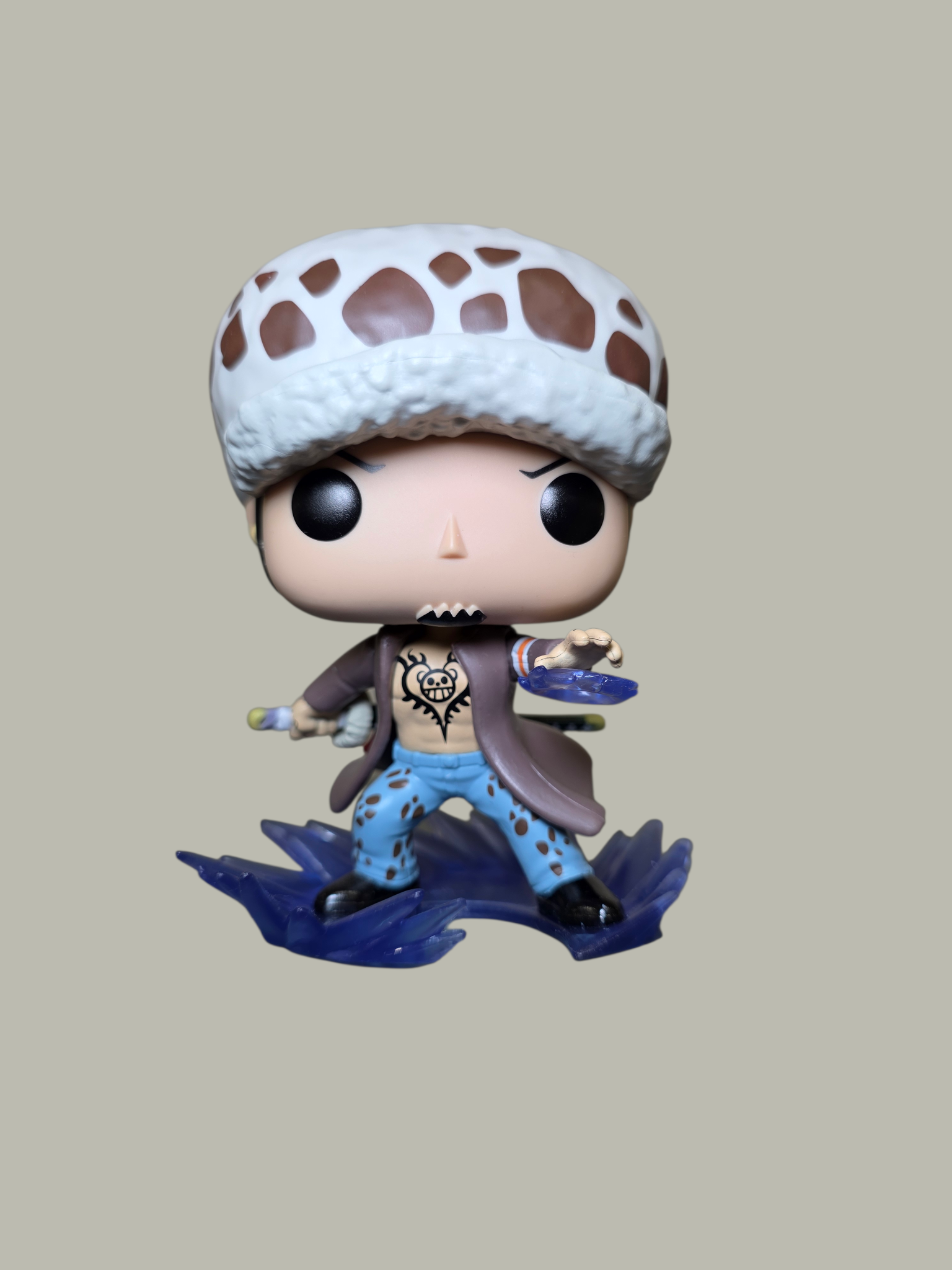 Funko Pop! – Trafalgar Law (One Piece #1016) – AAA Anime Exclusive