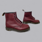 Kultige Dr. Martens Stiefel 1460 in klassischem Bordeaux