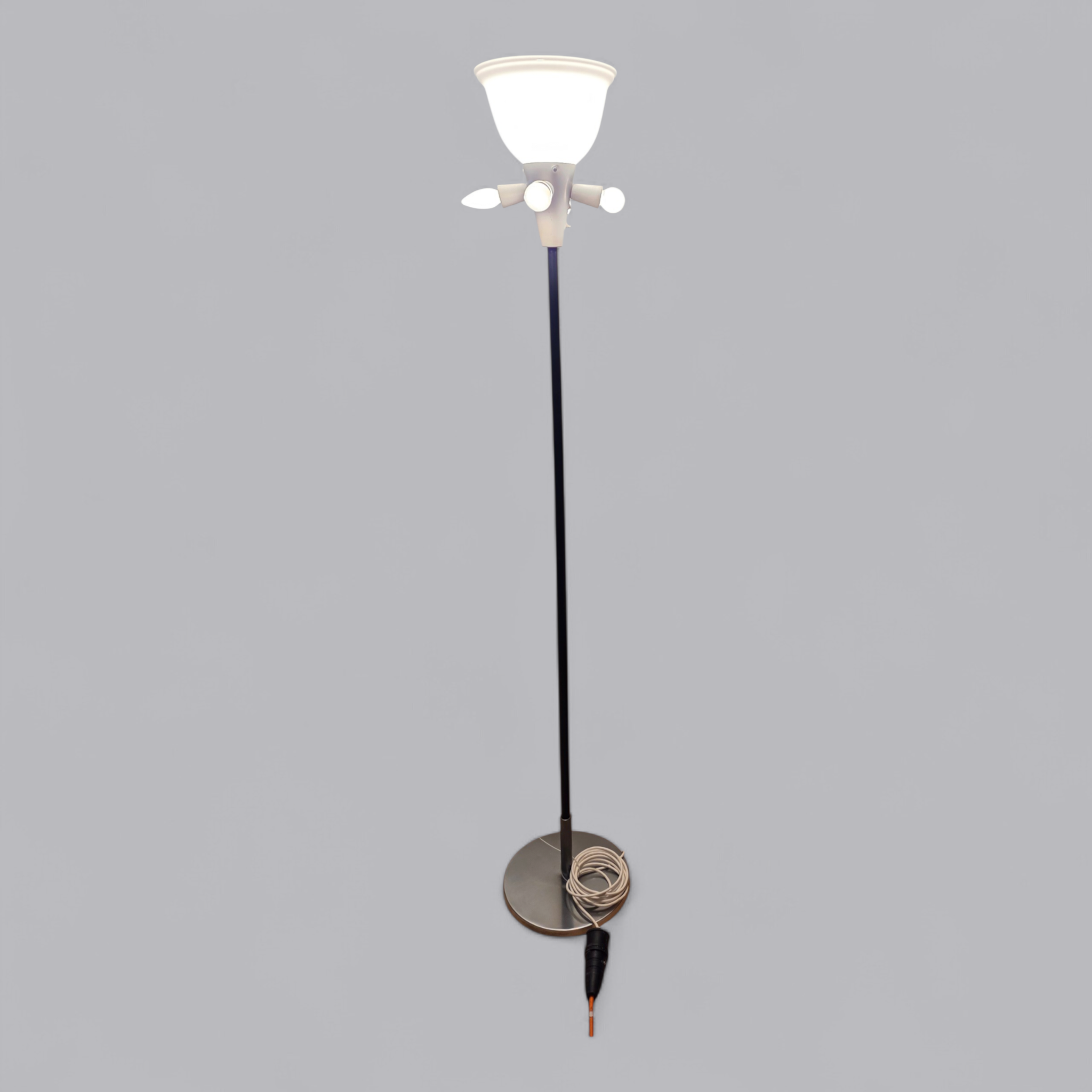 Exklusive Upcycling Stehlampe – Route 66 Street Design
