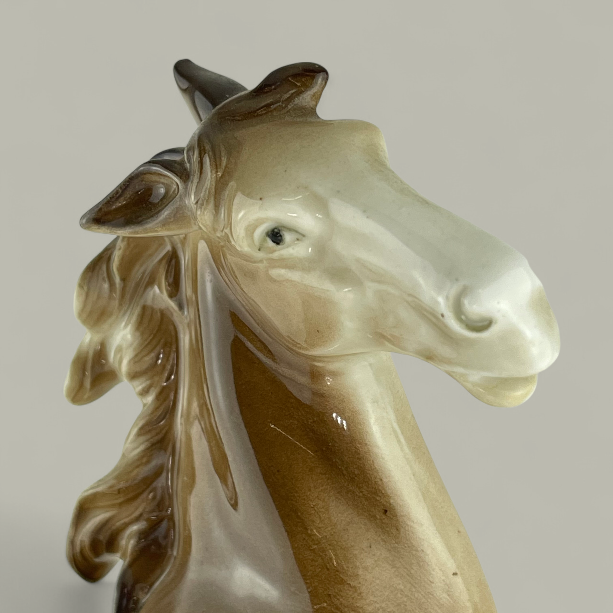 Porzellanfigur Steigendes Pferd – Gräfenthal Thüringen