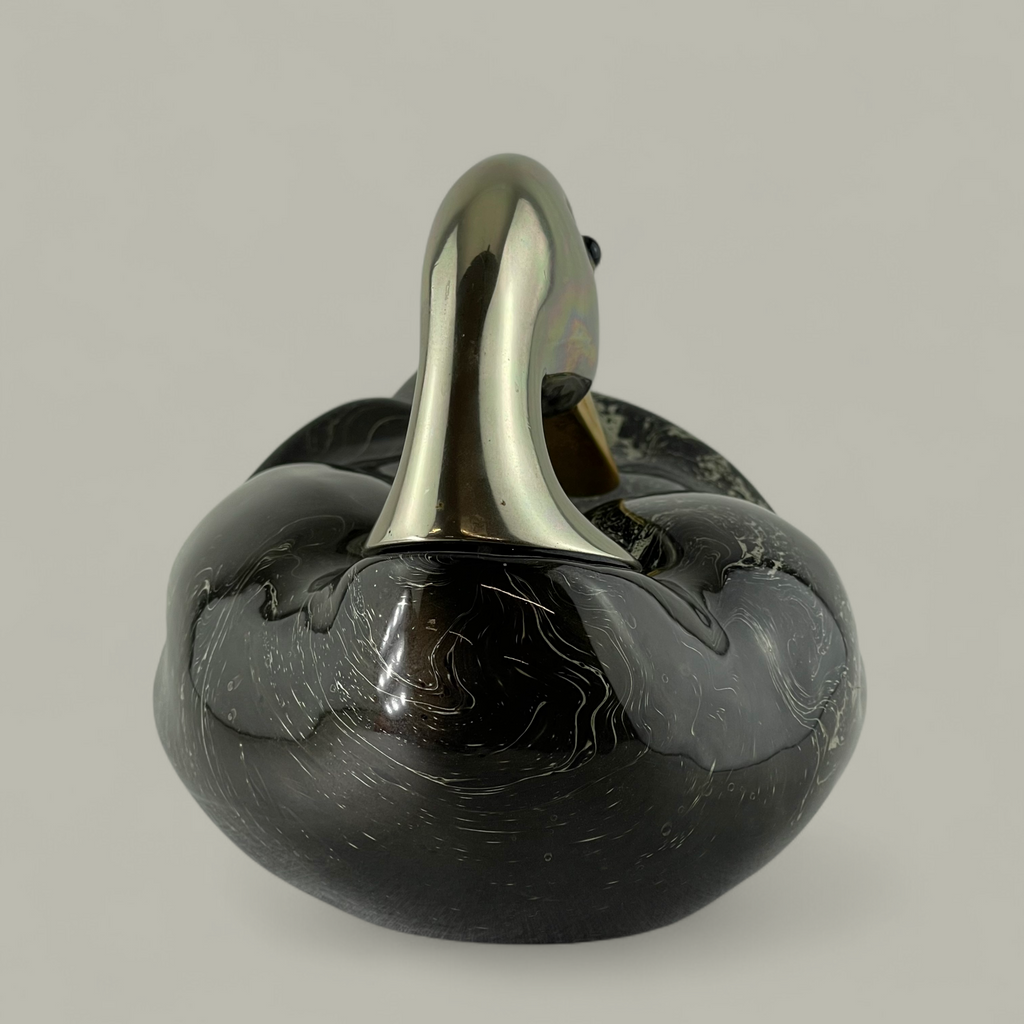 Skulptur Ente – Schwarz-Weiss Dekor