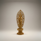 Anmutige Guanyin Holzskulptur auf Lotusthron – Meisterhafte Schnitzkunst