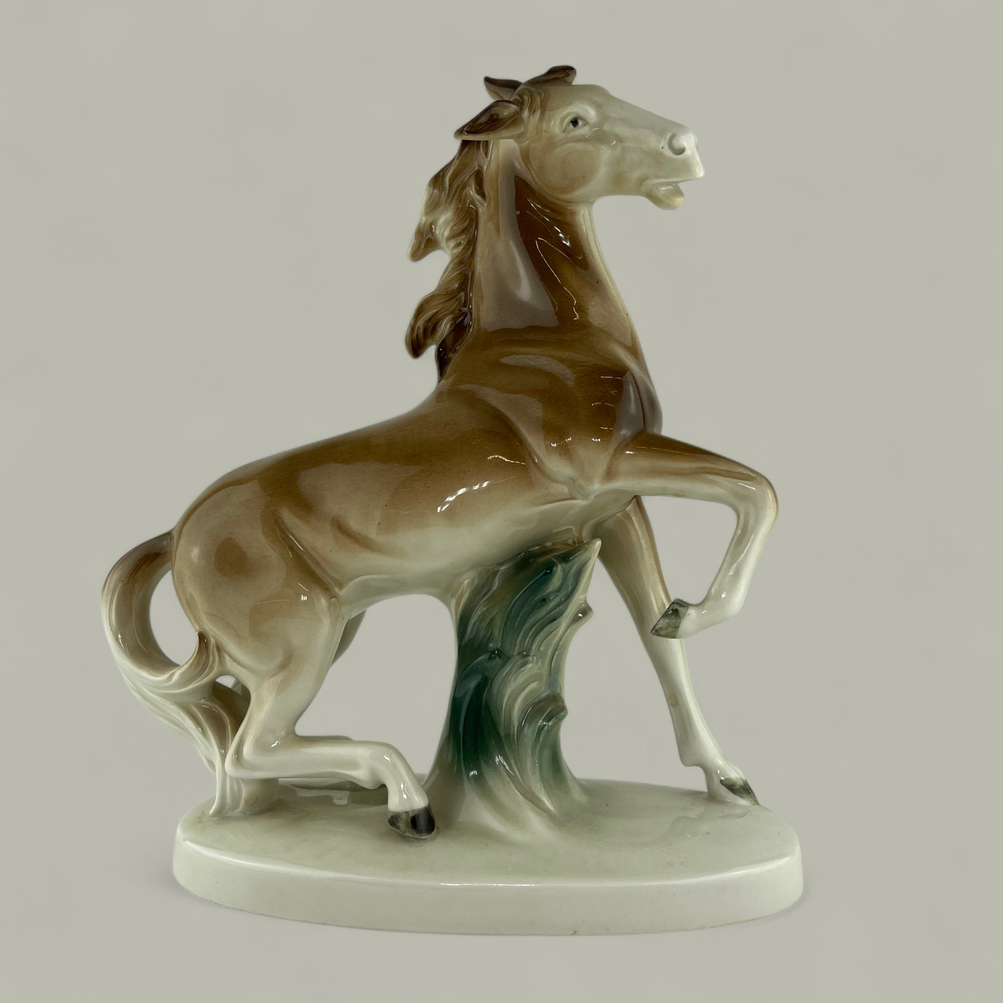 Porzellanfigur Steigendes Pferd – Gräfenthal Thüringen