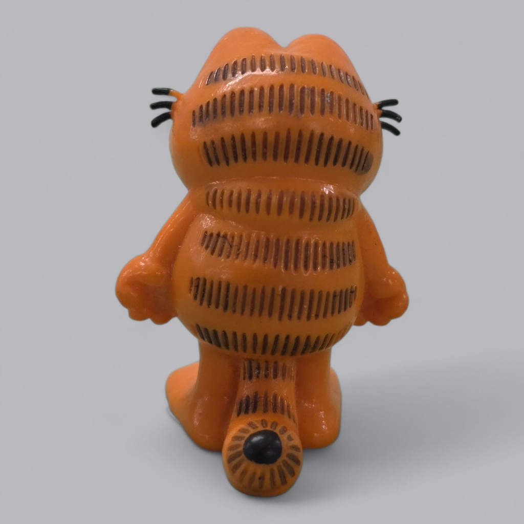 Garfield Sammlerfigur – Keiner liebt mich