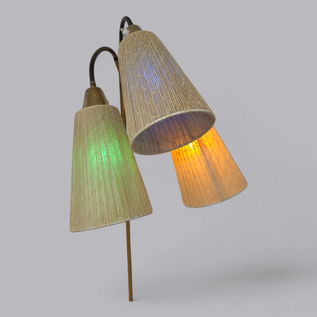 Vintage Stehlampe mit Messinggestell – Klassisches Design