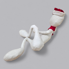 Abstrakte Gips-Skulptur – Sitzende Figur mit Weihnachtsmütze