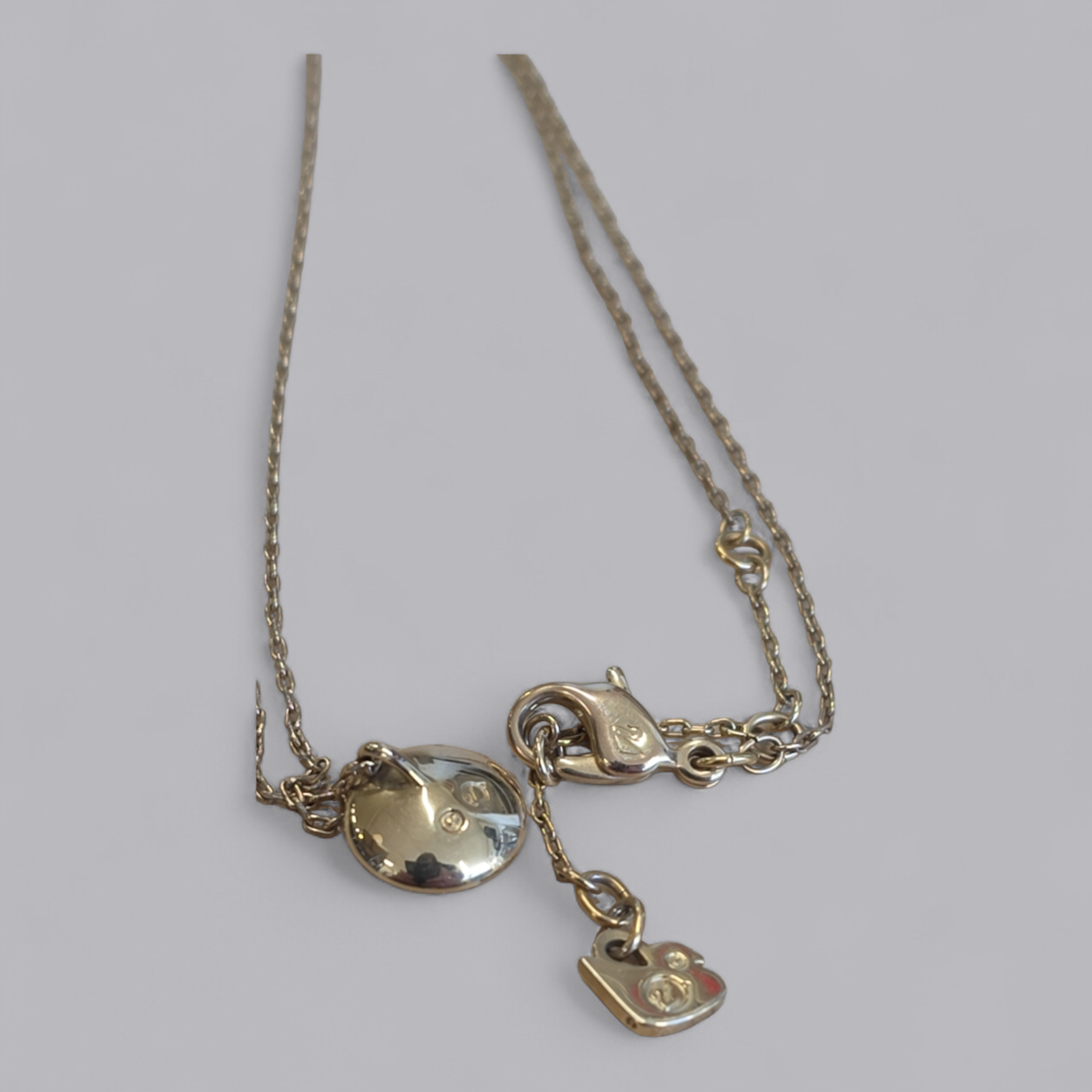 Funkelnde Swarovski Halskette mit Solitär-Anhänger