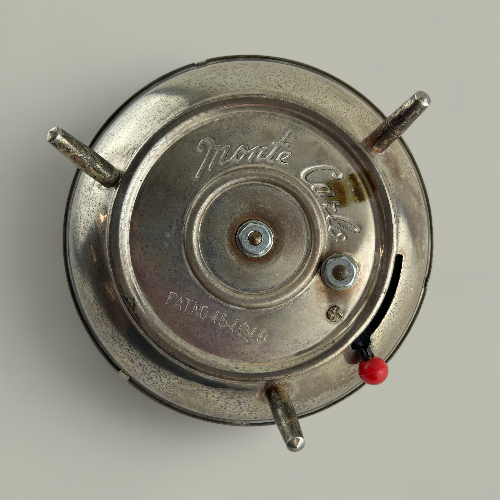 Vintage Roulette-Tischfeuerzeug der Marke Monte Carlo