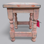 Upcycling Beistelltisch im verspielten Vintage Shabby Chic Stil