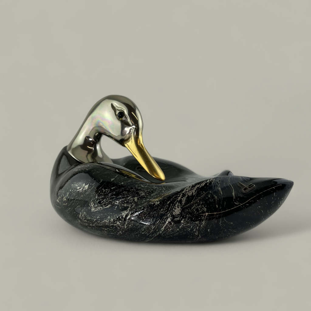 Skulptur Ente – Schwarz-Weiss Dekor