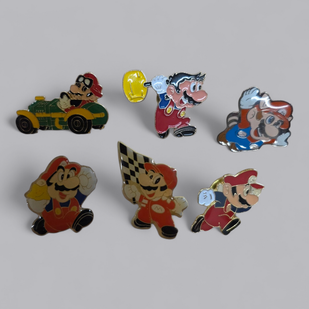 Vintage Super Mario Pins Set – 6 Stück – Retro Anstecknadeln