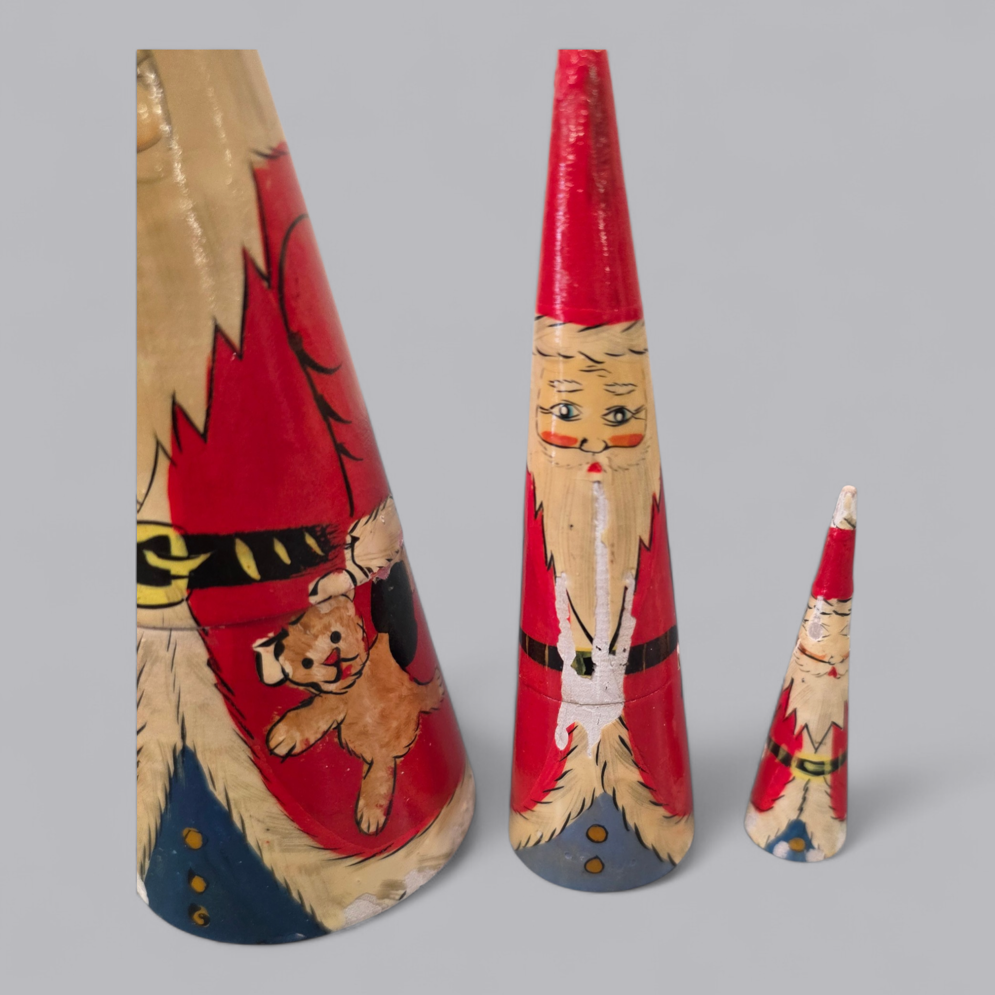 Weihnachts-Matroschka 4-teiliges Holzset im Santa-Design (grösster ca. 28 cm)