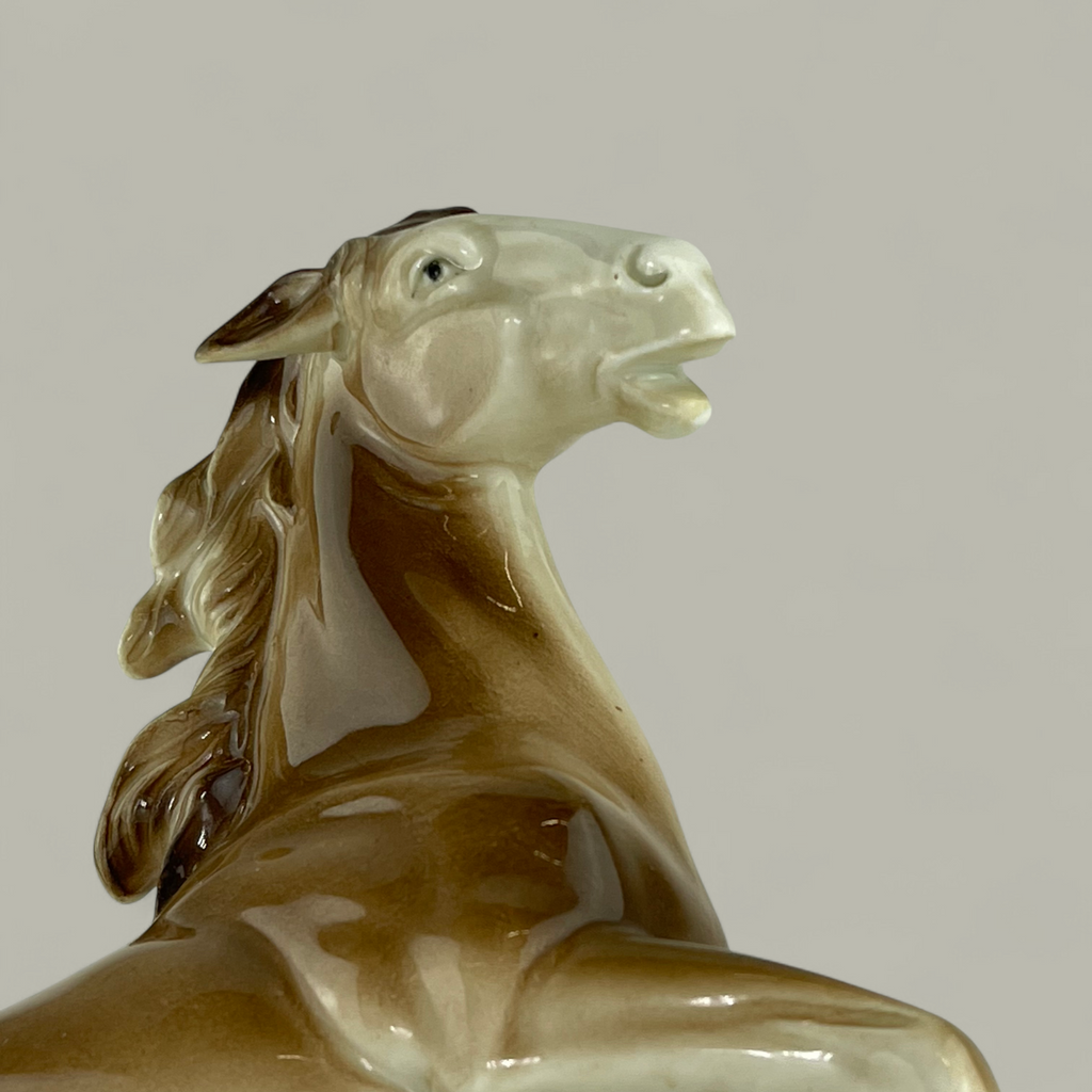 Porzellanfigur Steigendes Pferd – Gräfenthal Thüringen