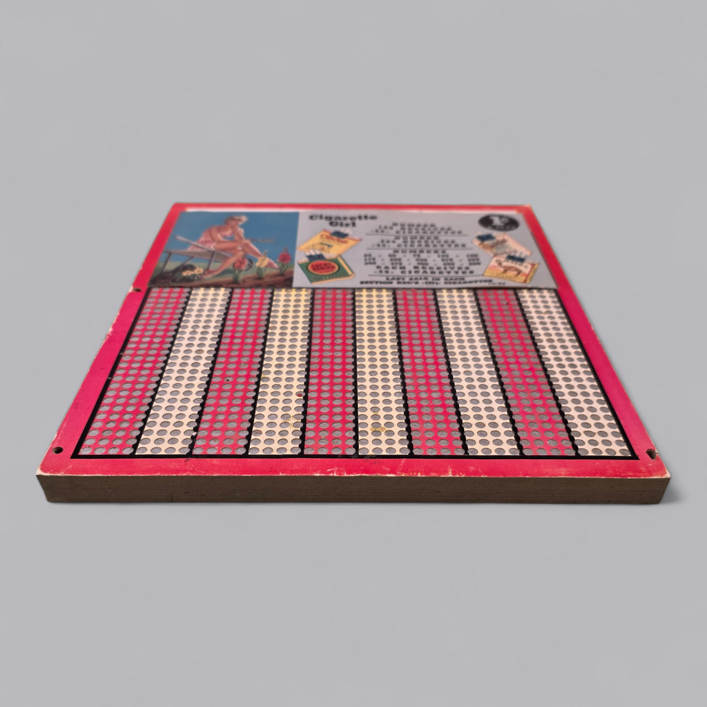 Vintage Cigarette Girl Punchboard – Seltenes Gambling Memorabilia