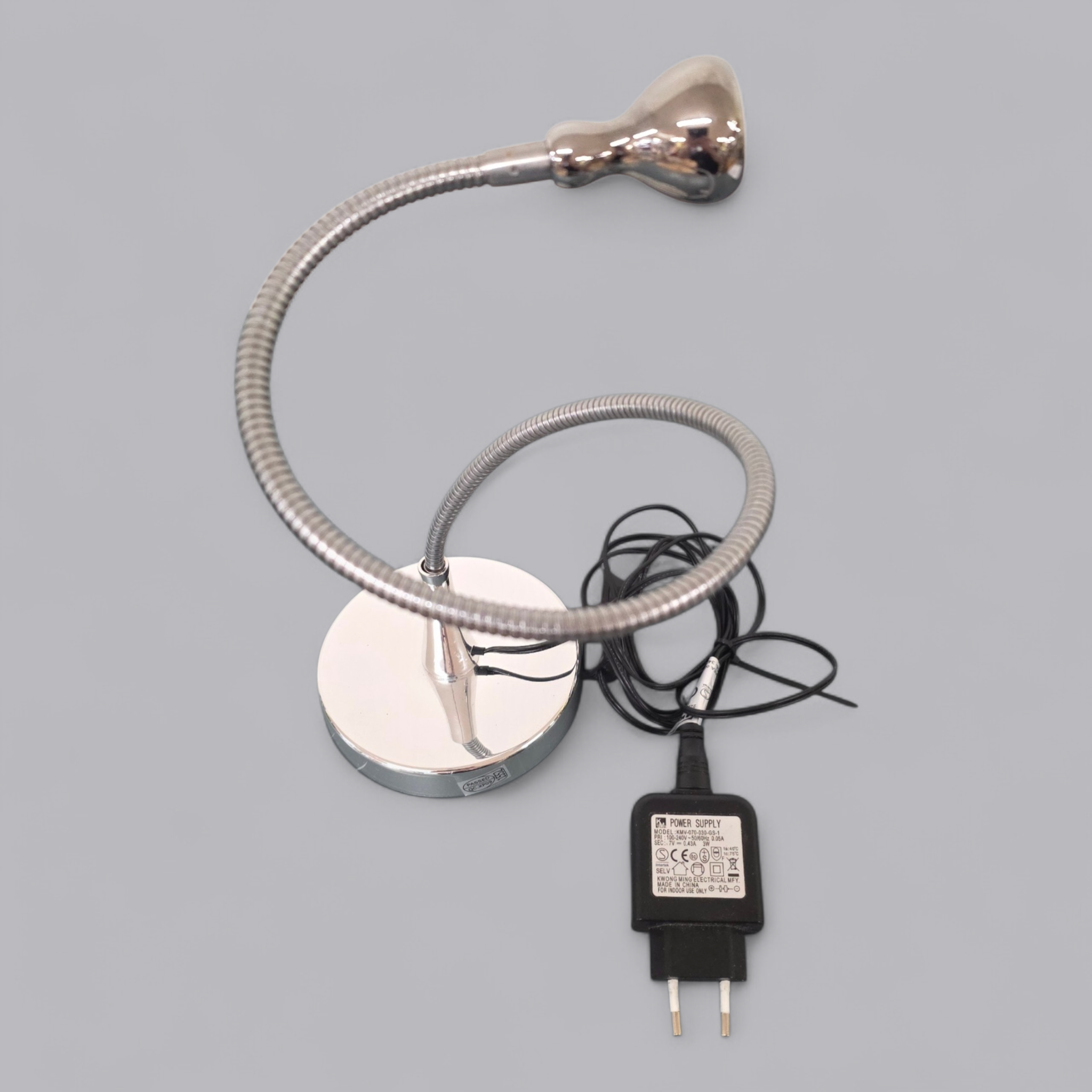 Schwanenhals Schreibtischlampe – Chrom-Design & Flexibel