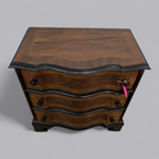 Upcycling Klassische Kommode mit modernem Twist
