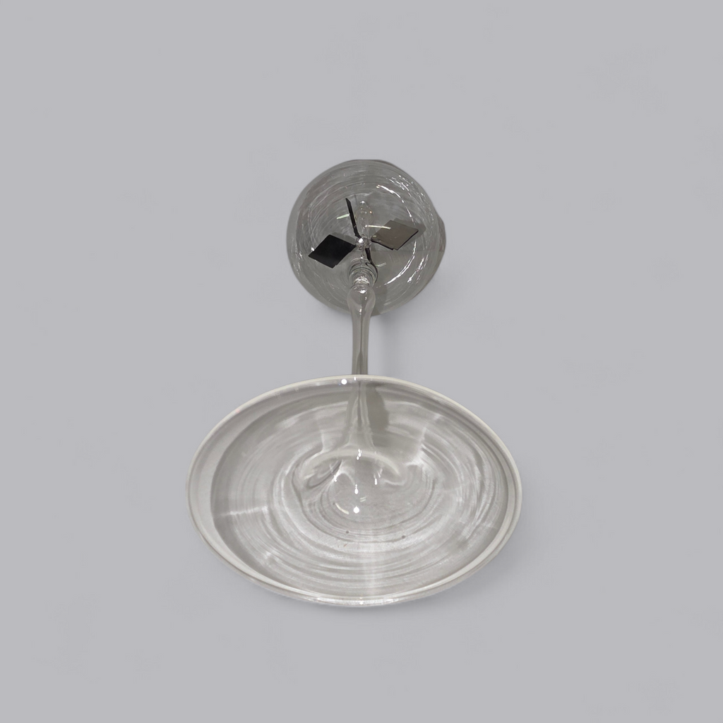 Eleganter Glasradiometer im filigranen Design