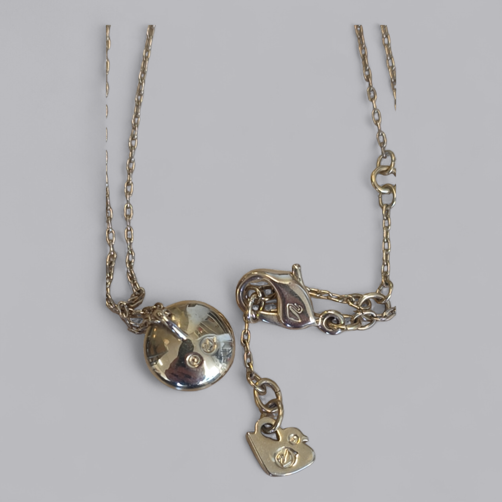 Funkelnde Swarovski Halskette mit Solitär-Anhänger