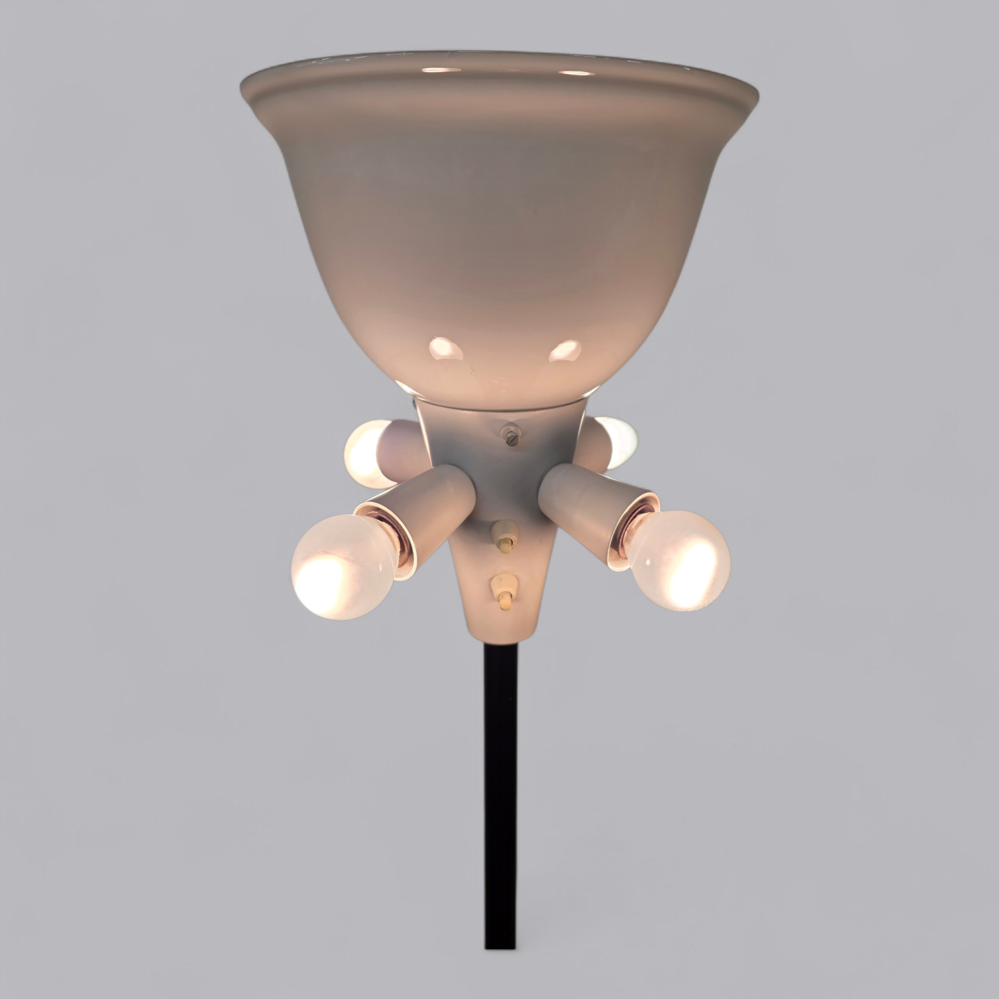 Exklusive Upcycling Stehlampe – Route 66 Street Design