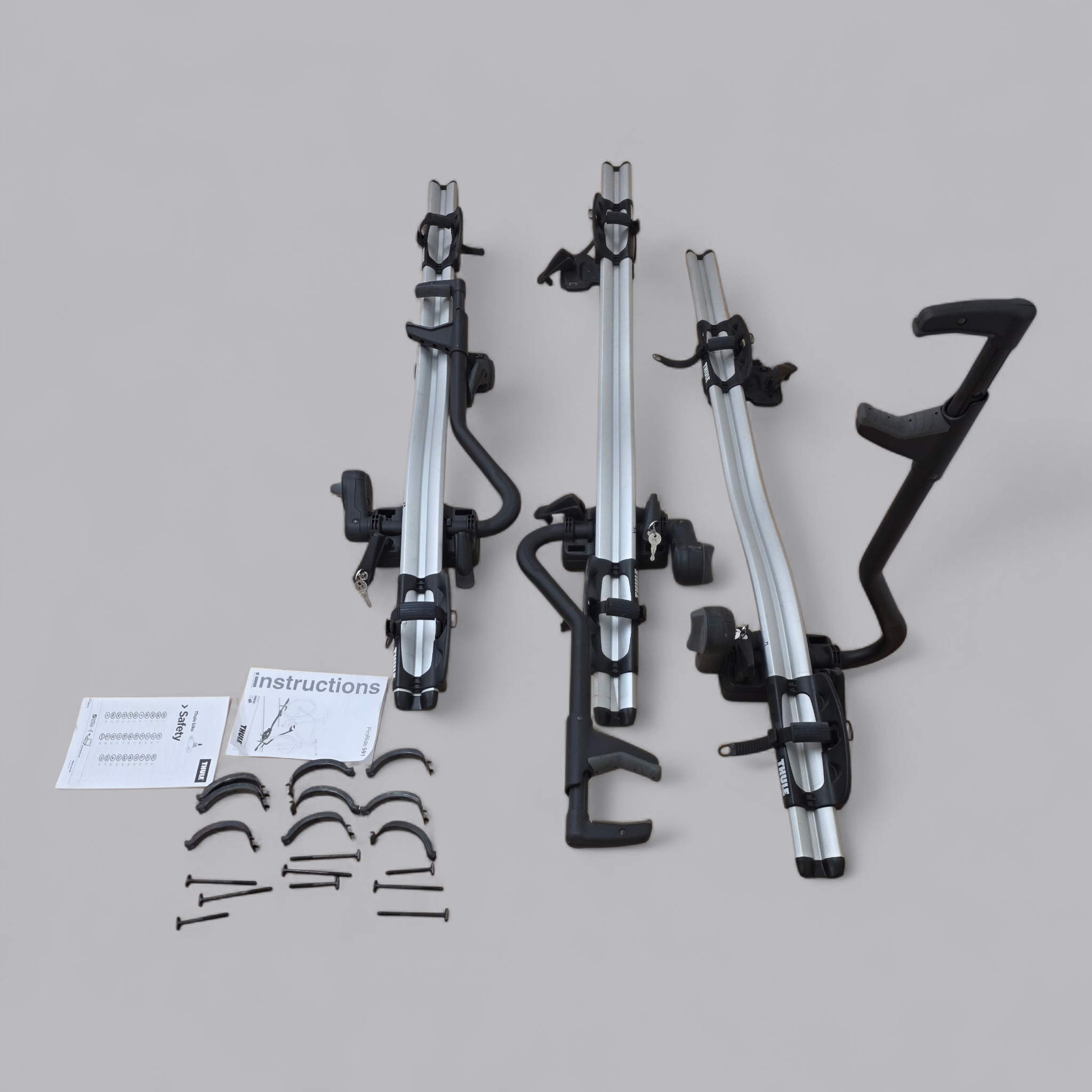 Thule ProRide 591 Dachfahrradträger 3er Set
