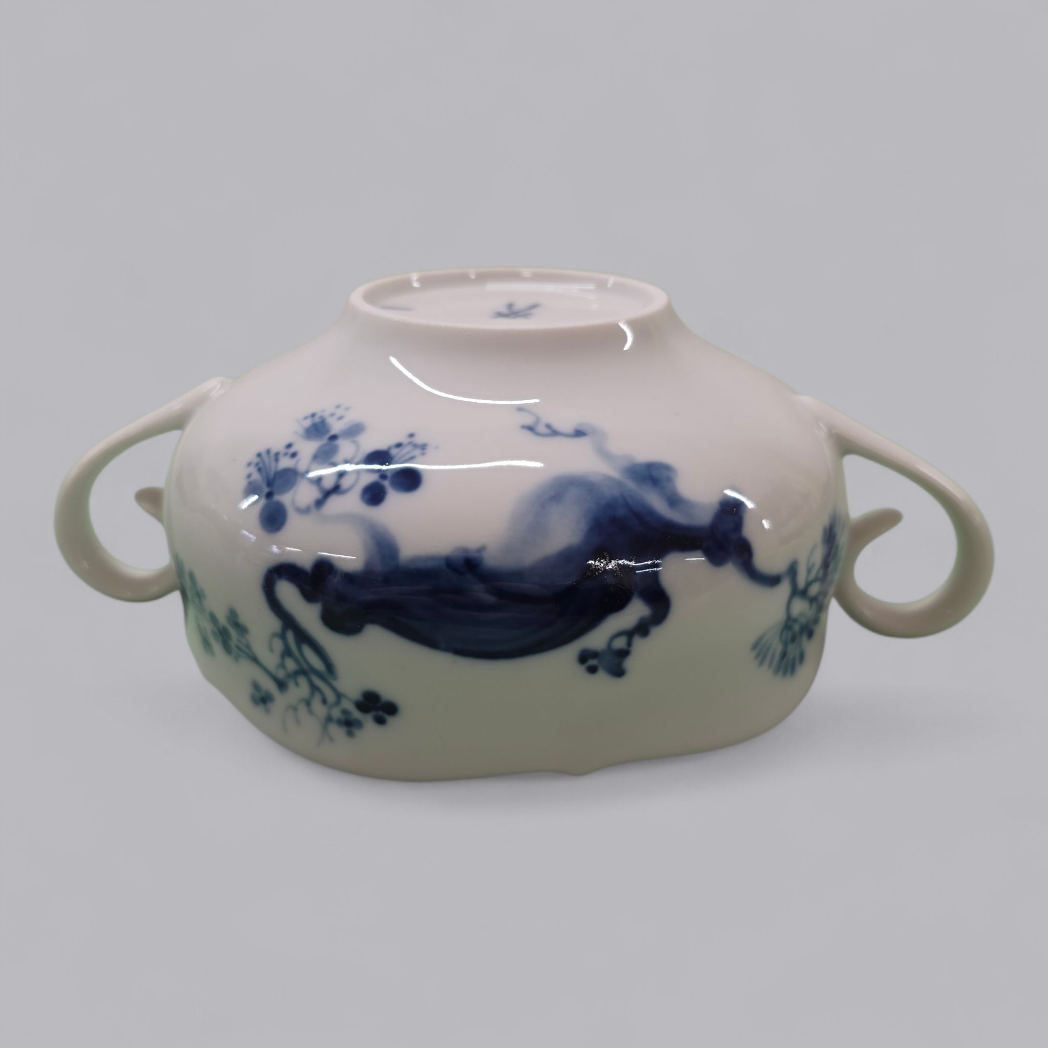 Meissen Porzellan Suppentasse Blaue Orchidee – Handbemalte Eleganz