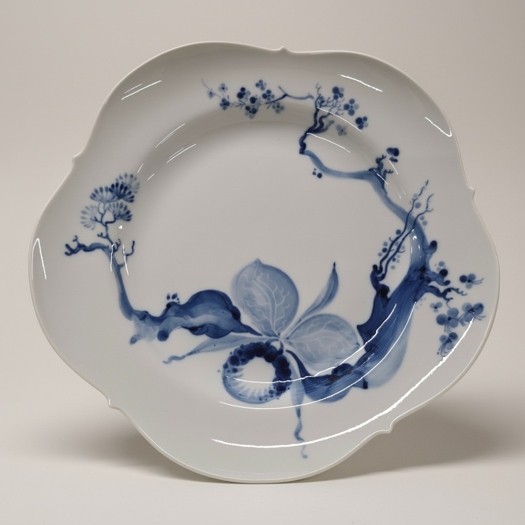 Meissen Prunkteller Blaue Orchidee – Handbemalte Perfektion
