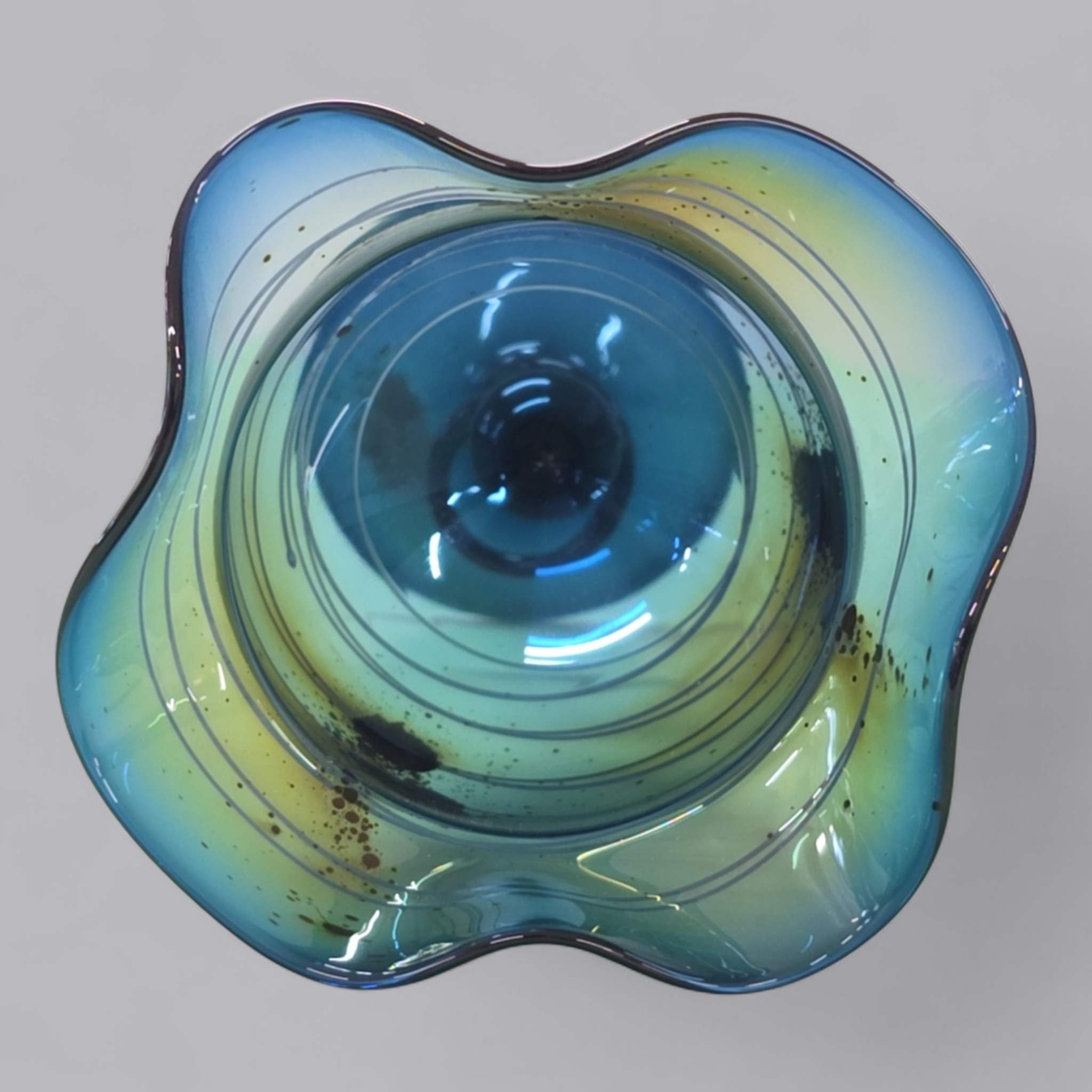 Kunstvoller Kelch aus Glas – Handgefertigtes Unikat