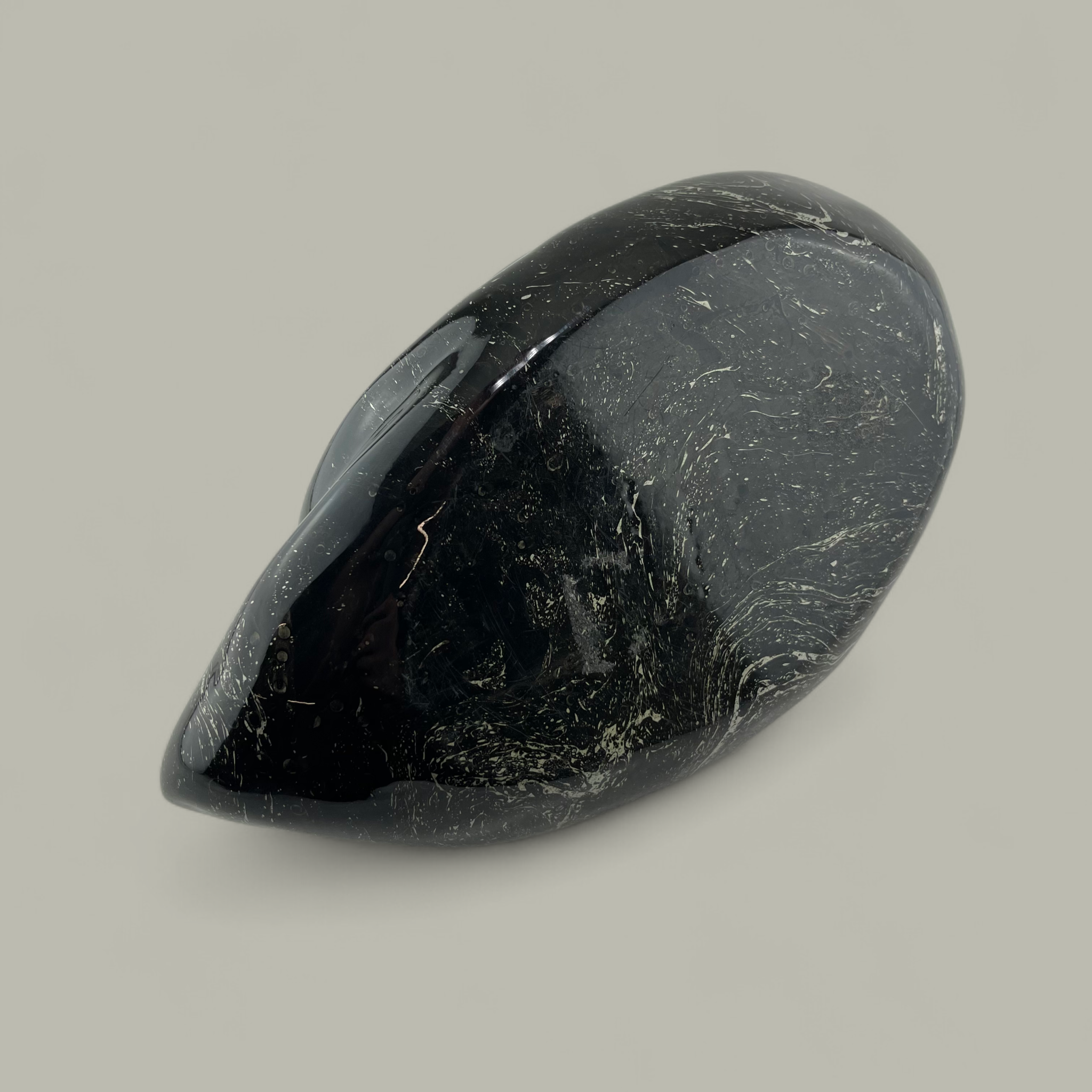 Skulptur Ente – Schwarz-Weiss Dekor